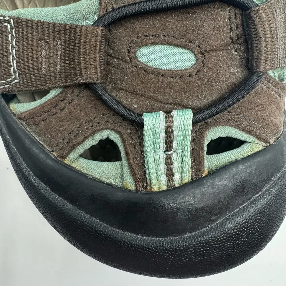 KEEN Women's Newport H2 closed toe hiking sandals in brown womens 10